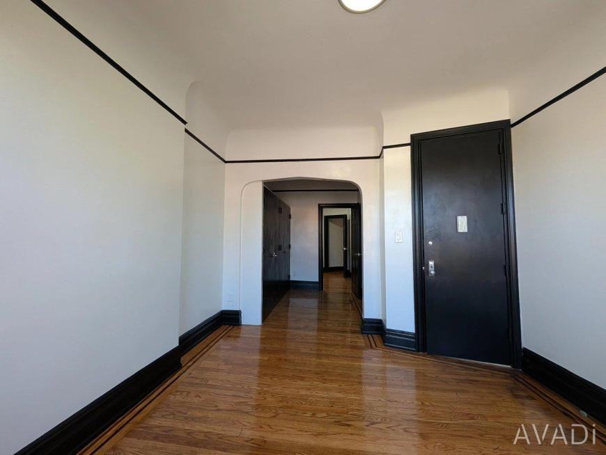 488 Kosciuszko Street - Photo 5 of 6