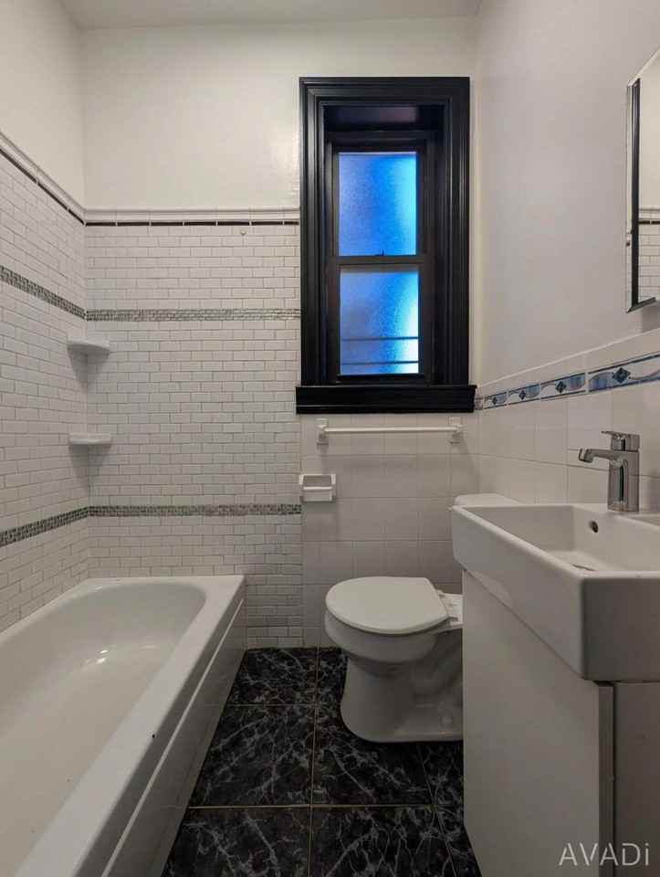 488 Kosciuszko Street - Photo 6 of 6