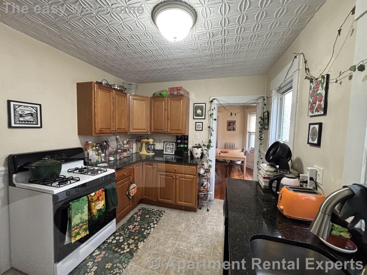 9 Orrin St #1 - Photo 4 of 21