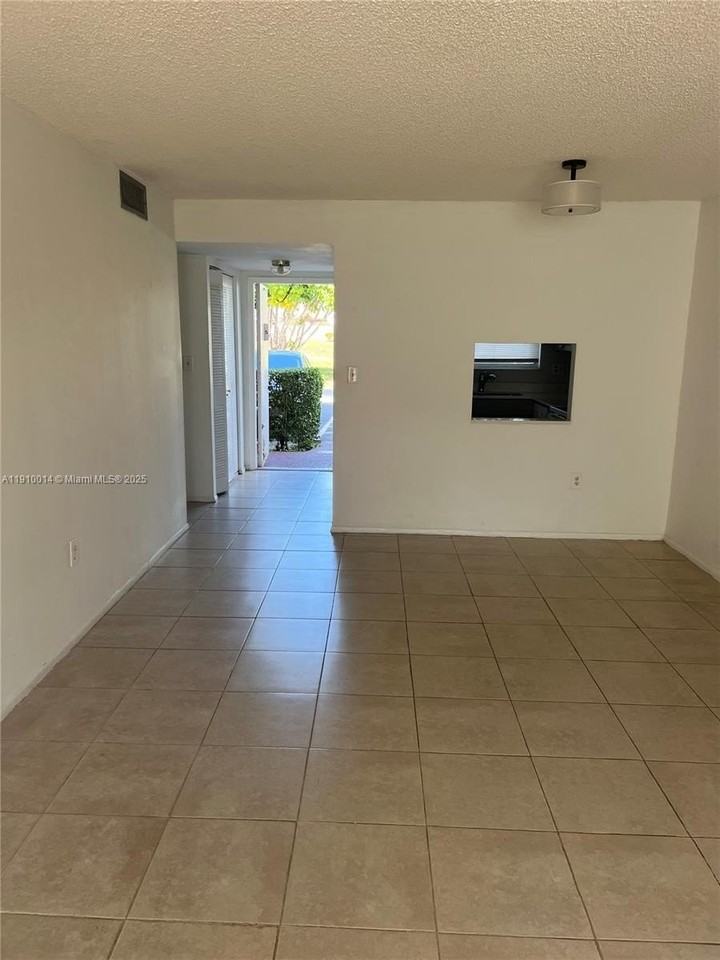 8400 Sunrise Lakes Blvd #106 - Photo 3 of 13