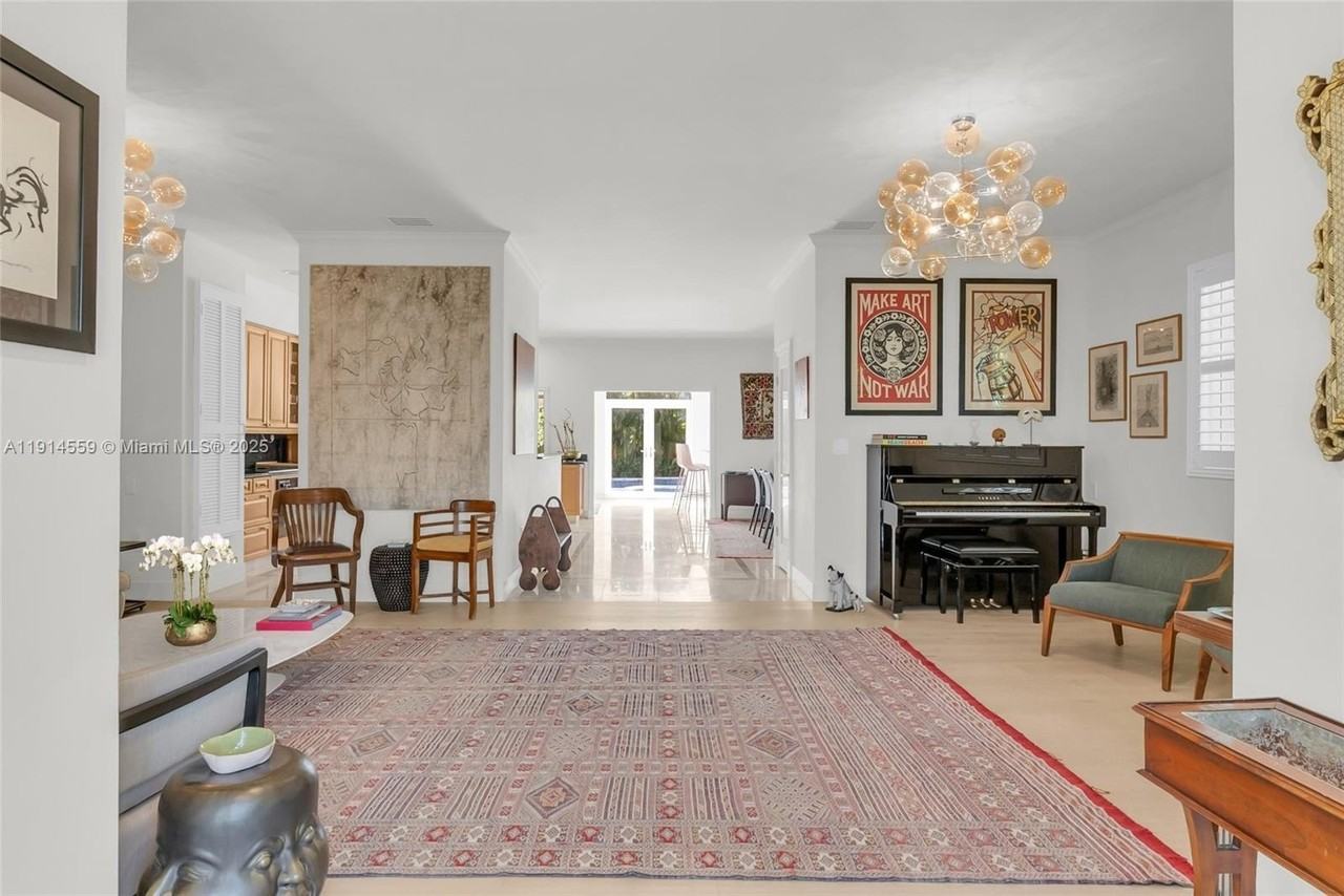 5794 Sw 76th Ter - Photo 6 of 34