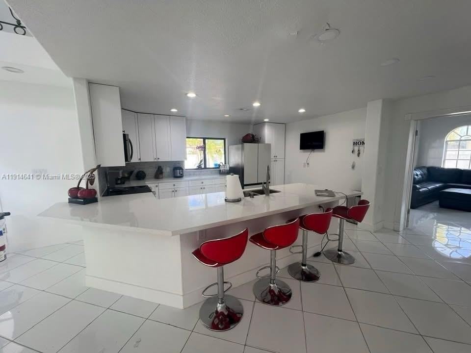 15370 Southwest 152nd Avenue - Photo 3 of 10