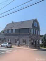 featured image of 300 Cedar St