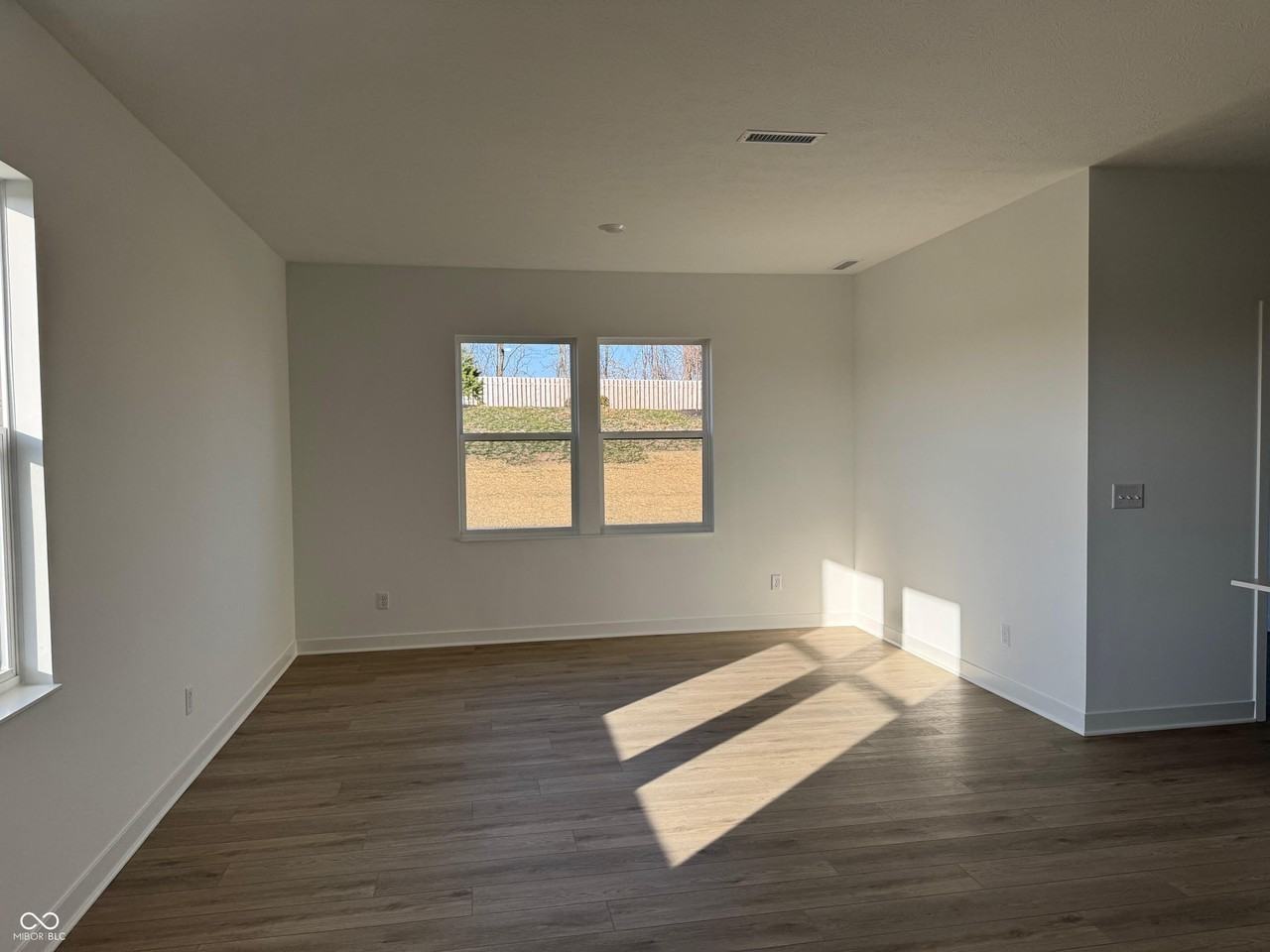 15122 Farrington Way - Photo 7 of 23