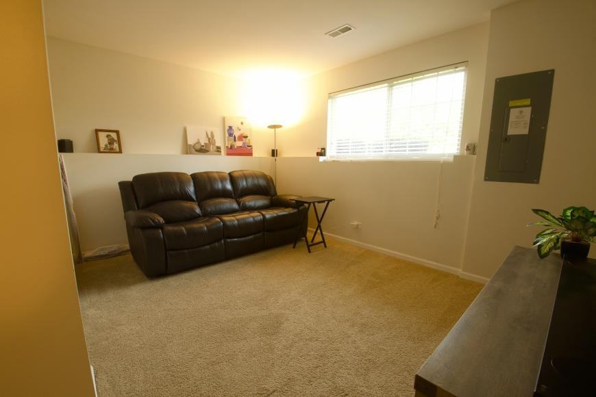 3128 Valley Fall Street - Photo 6 of 10