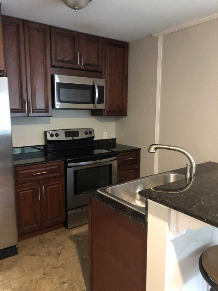 33 Canadaway St - Photo 2 of 8