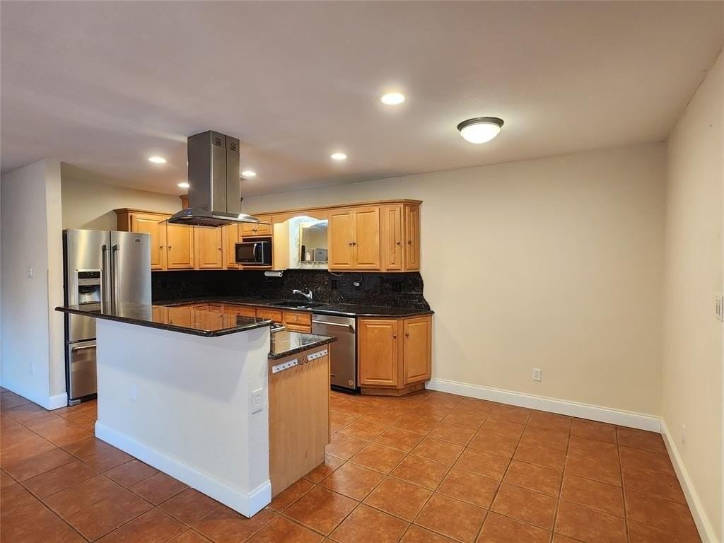 3800 N Magnolia Ct - Photo 5 of 37