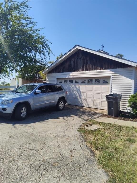 15079 Songbird Ln - Photo 3 of 11