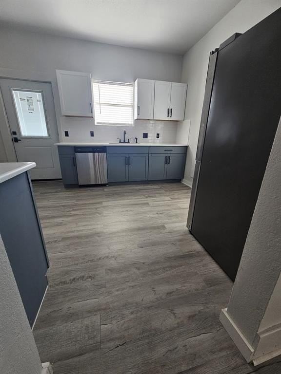 608 E Pecan St - Photo 7 of 25