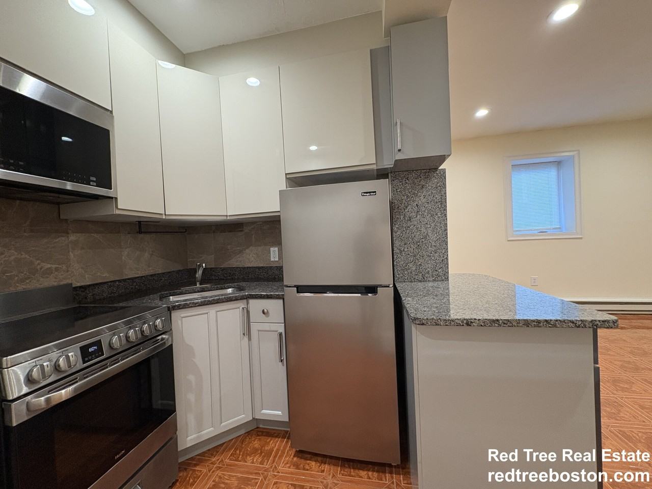 69 Babcock St #7 - Photo 3 of 21