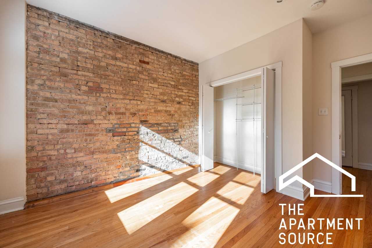 3521 N Racine Ave #N3 - Photo 5 of 13