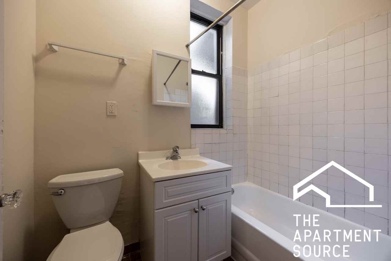 3521 N Racine Ave #N3 - Photo 6 of 13