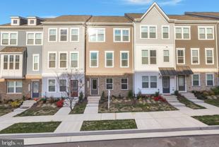 42588 Pitlochry Terrace - Photo 1 of 1