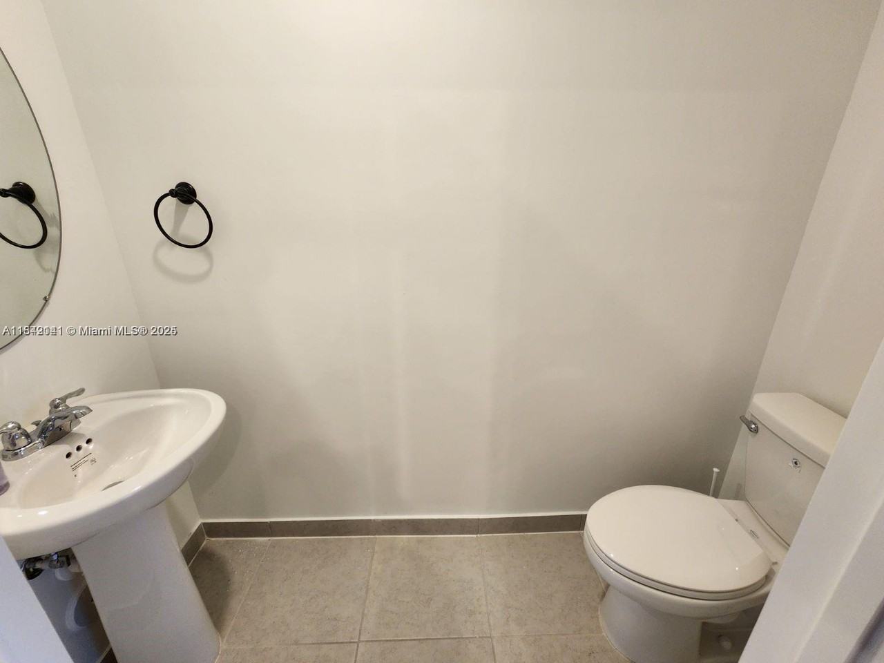 23320 Sw 127th Ct - Photo 5 of 11