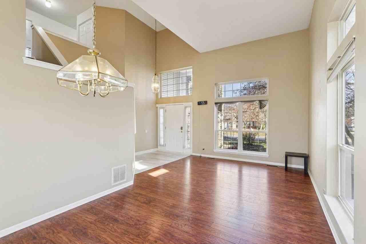 7503 Korbel Dr - Photo 6 of 43