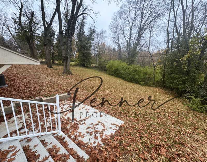 1510 Independence Drive - Photo 3 of 12