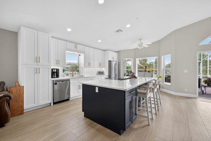 15155 Newquay Court - Photo 6 of 9