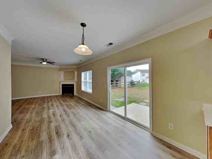 3849 Wingdale Court - Photo 7 of 29