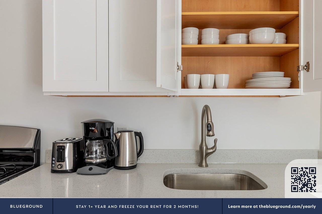 327 E 10th St #2161 - Photo 7 of 18