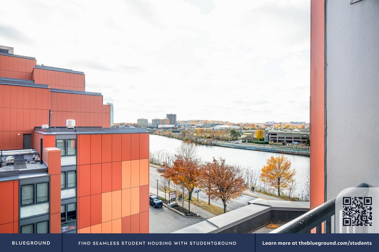 812 Memorial Dr #1271 - Photo 7 of 31