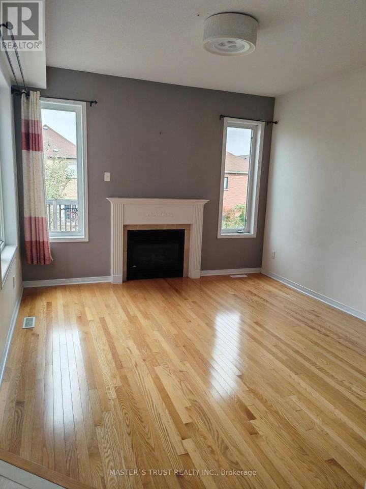 15 Big Hill Crescent - Photo 3 of 16