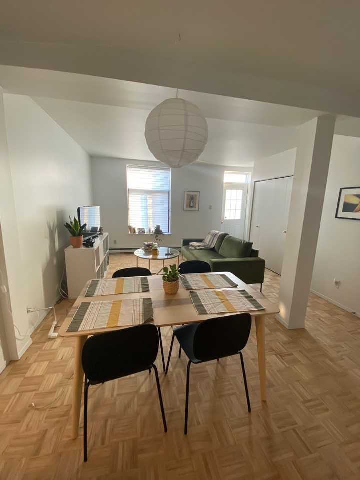 982 Rue Sainte-Marguerite - Photo 3 of 10