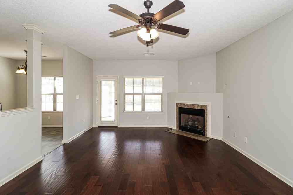 4260 Markston Drive - Photo 6 of 17