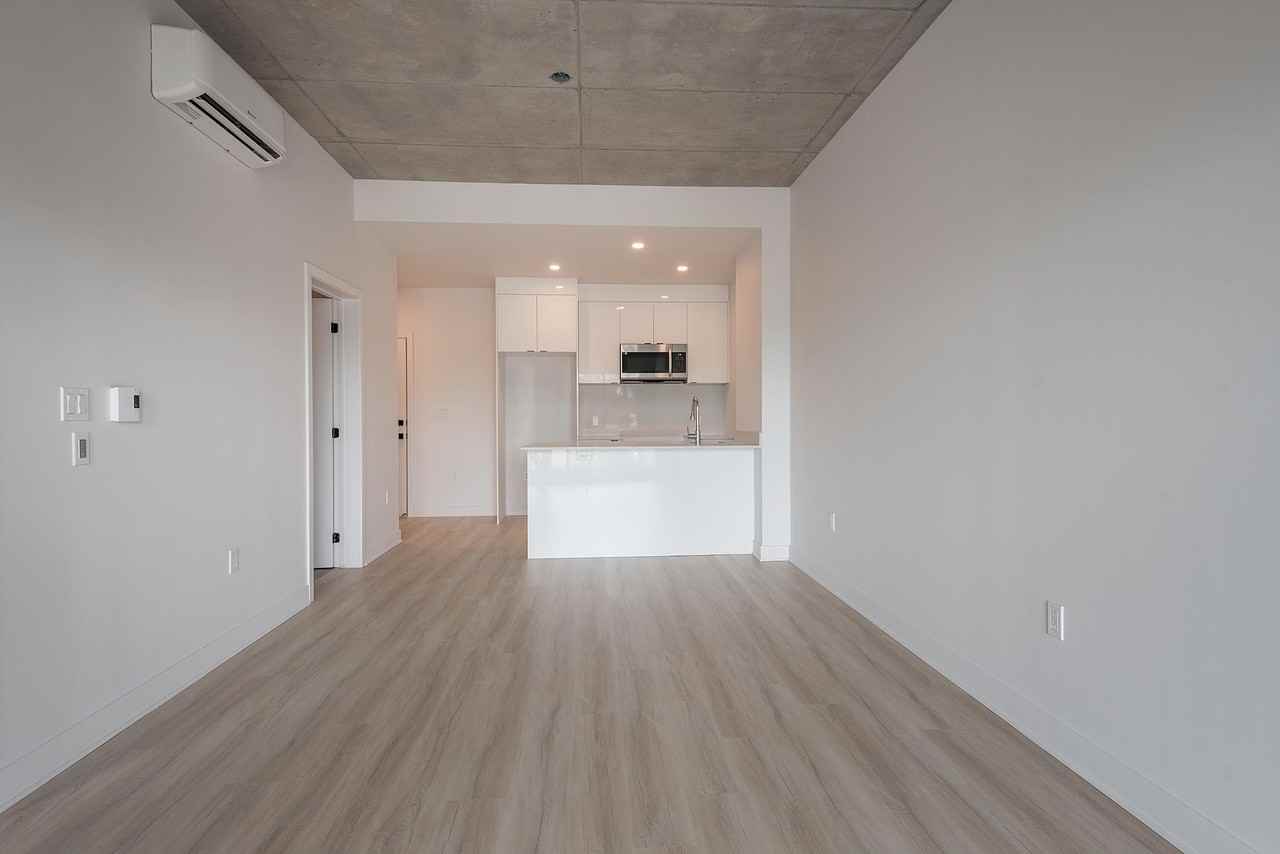 10500 Boulevard Gouin Ouest - Photo 3 of 19