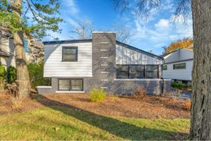 featured image of 1317 Ferndale Ave