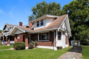 2912 Eggers Place - Photo 1 of 1