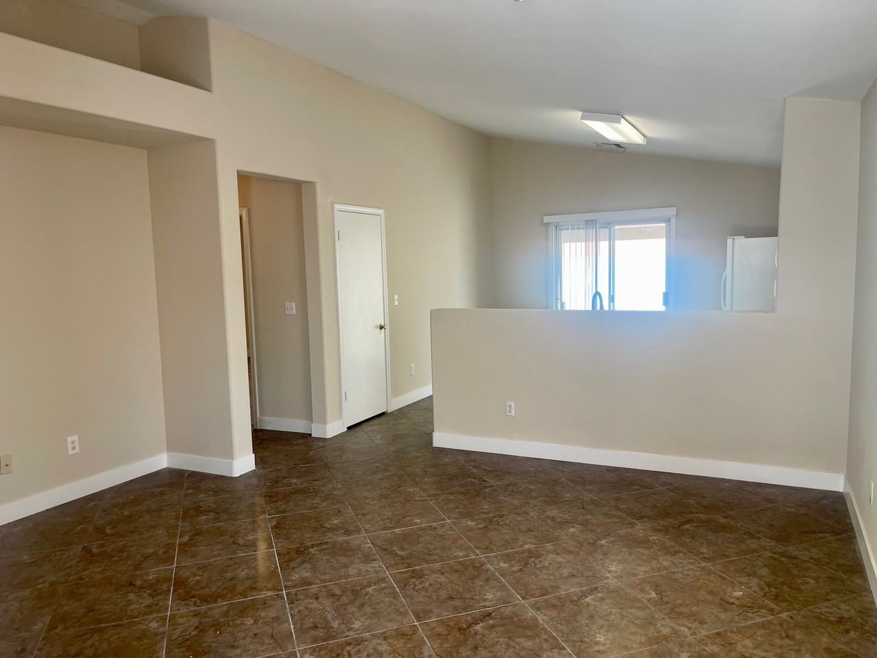 5424 Eagle Claw Avenue - Photo 5 of 25