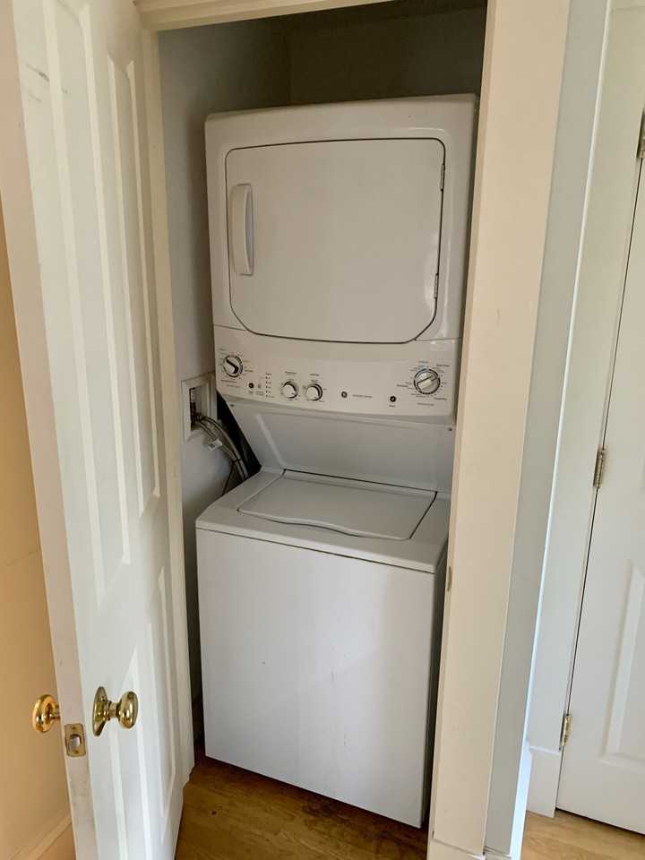 75 Warren Avenue #1 - Photo 7 of 16