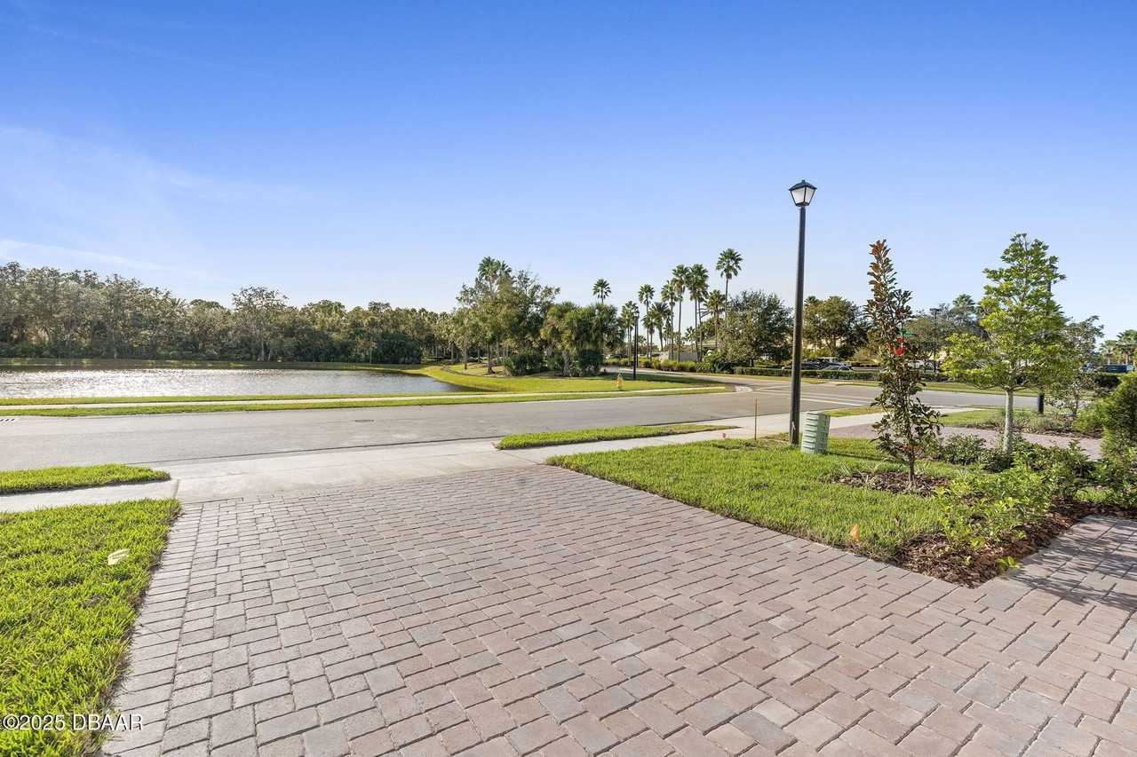 105 Pitching Wedge Drive - Photo 2 of 21