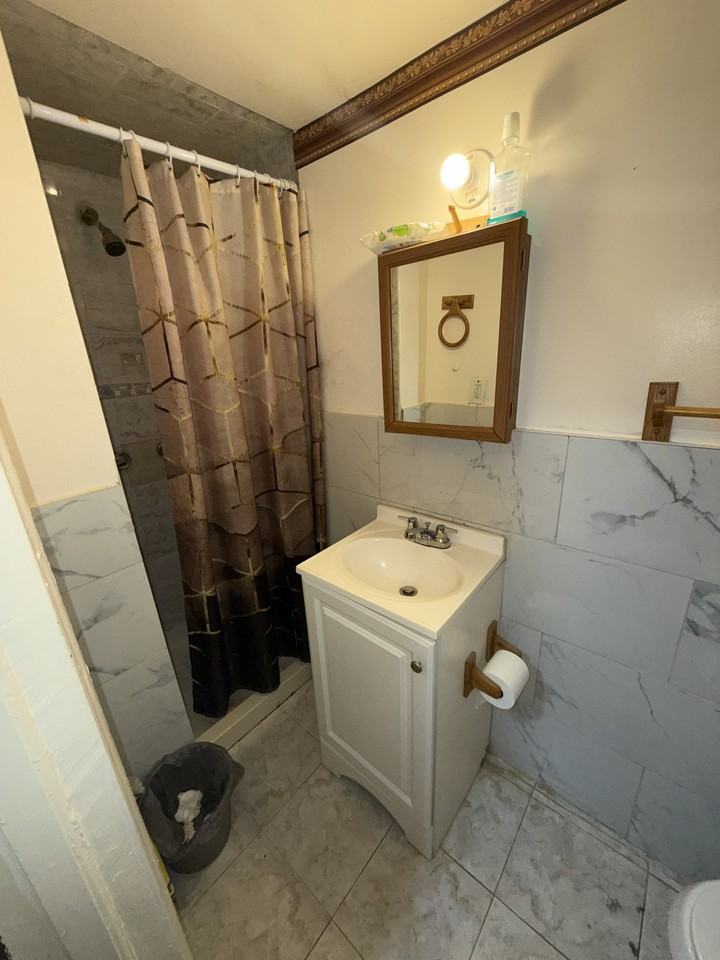 6656 Lynford Street - Photo 2 of 12