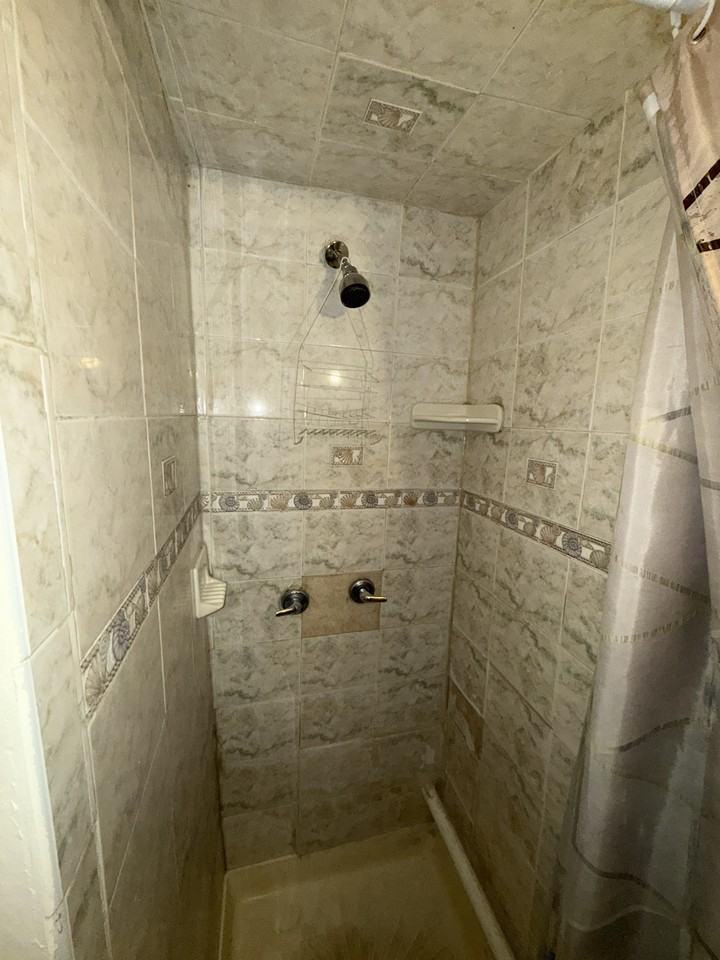 6656 Lynford Street - Photo 4 of 12