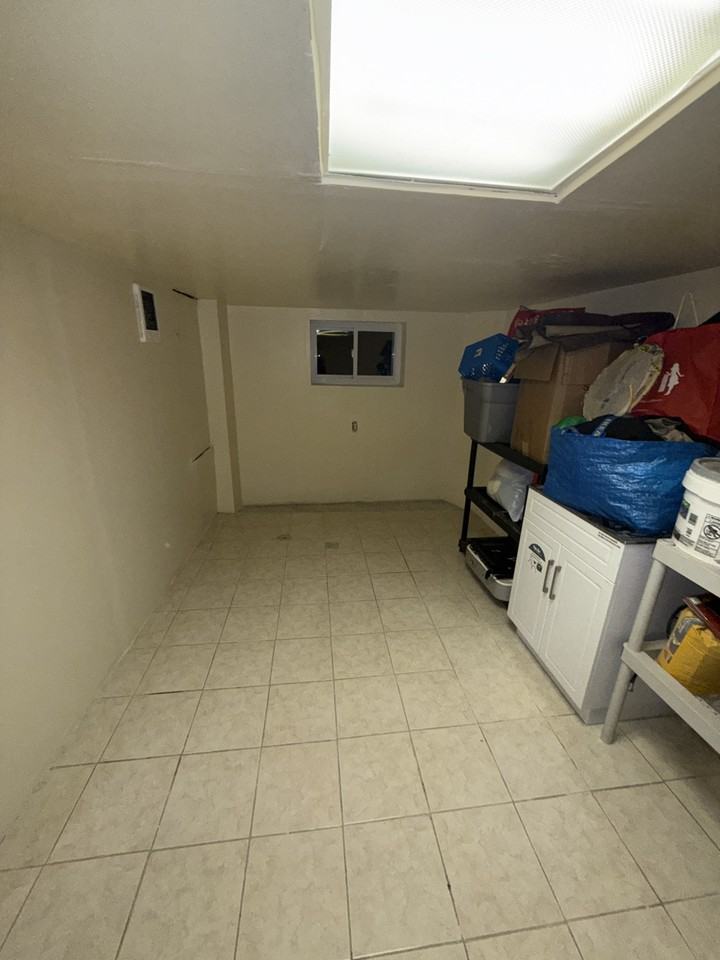 6656 Lynford Street - Photo 7 of 12