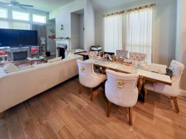 featured image of Glennwick Grove Ln