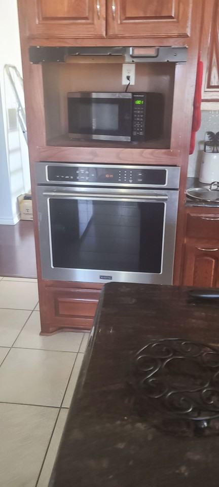 Amber Meadow Dr - Photo 2 of 8