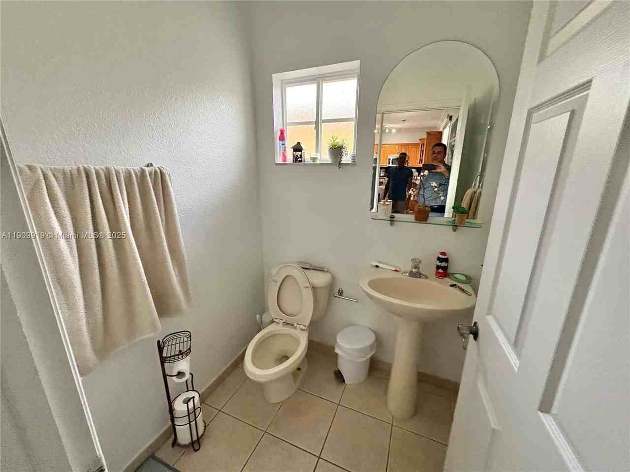 19845 Nw 78th Path #19845 - Photo 4 of 9