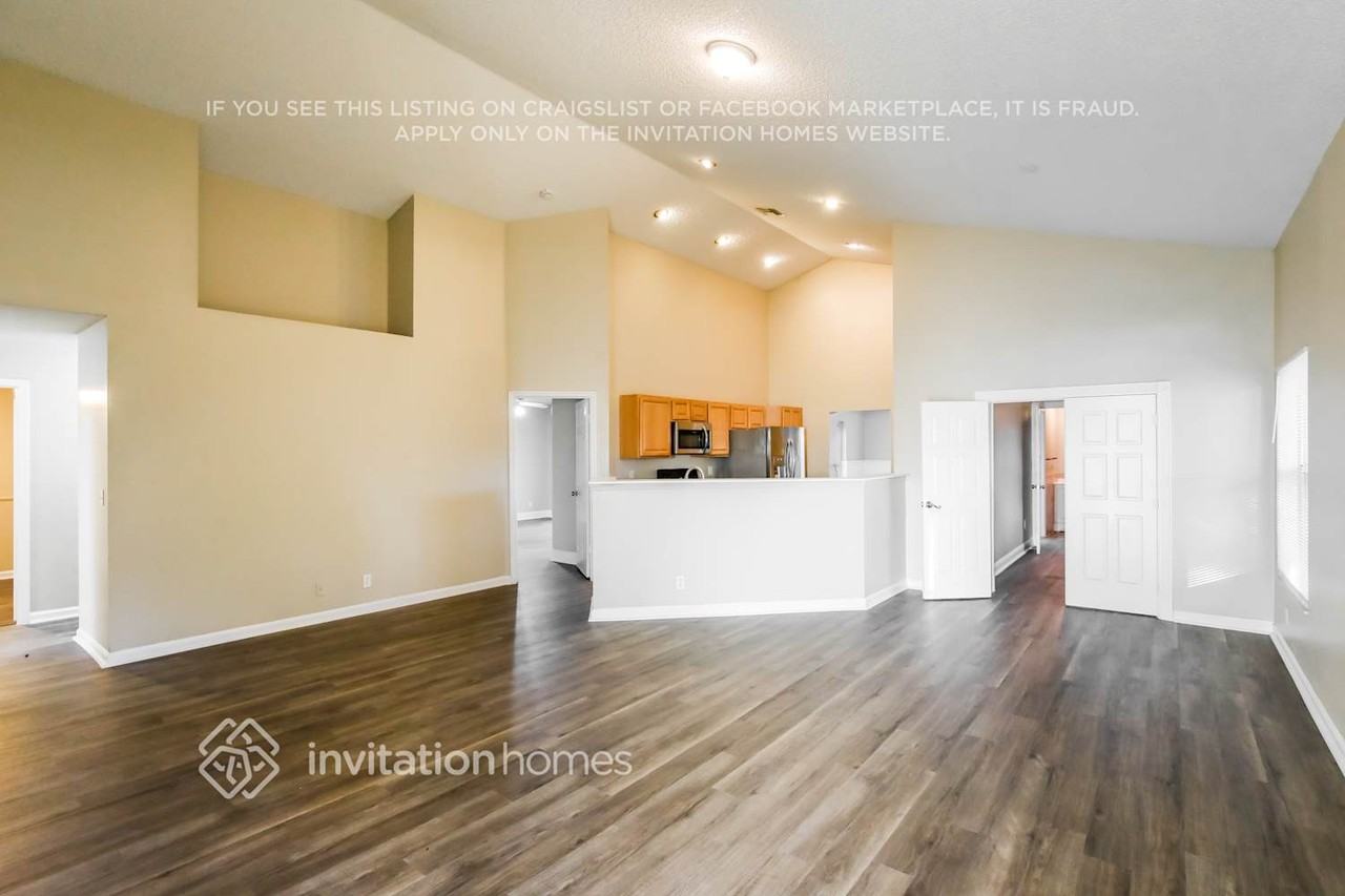 2880 Northwest 68th Lane - Photo 3 of 17