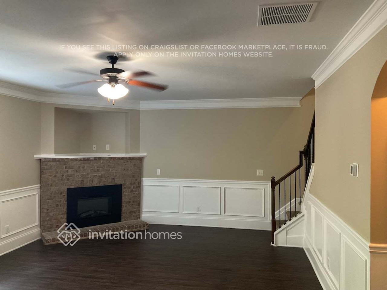 6368 Flat Rock Ln - Photo 3 of 13