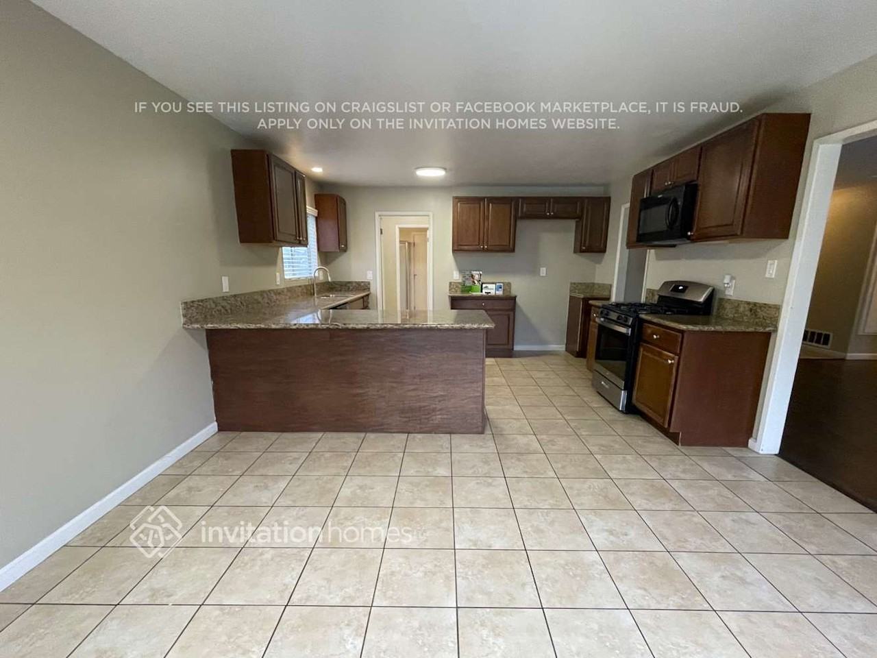 19408 Northwood Ave - Photo 5 of 13