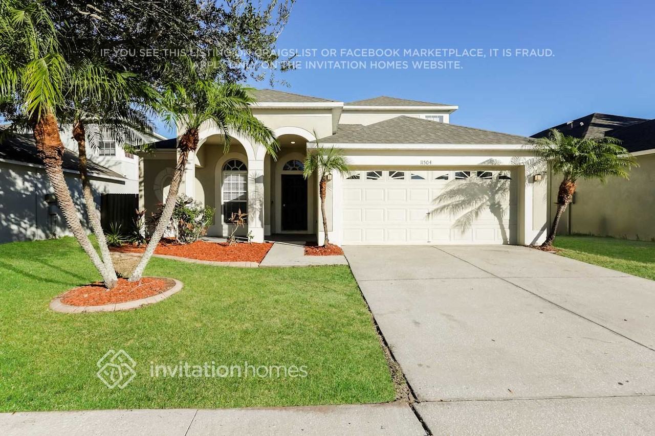 11504 Village Brook Dr