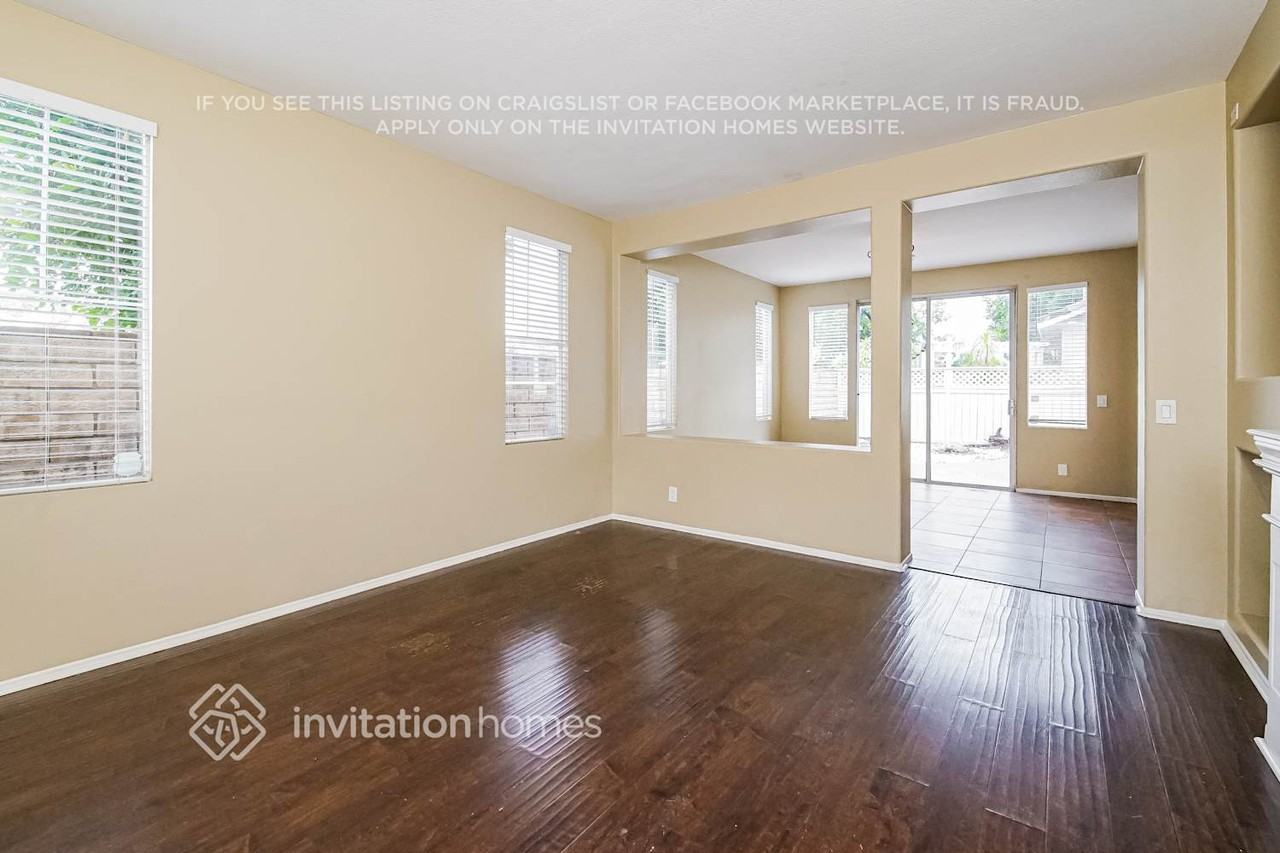 7215 Blossom Ct - Photo 5 of 18