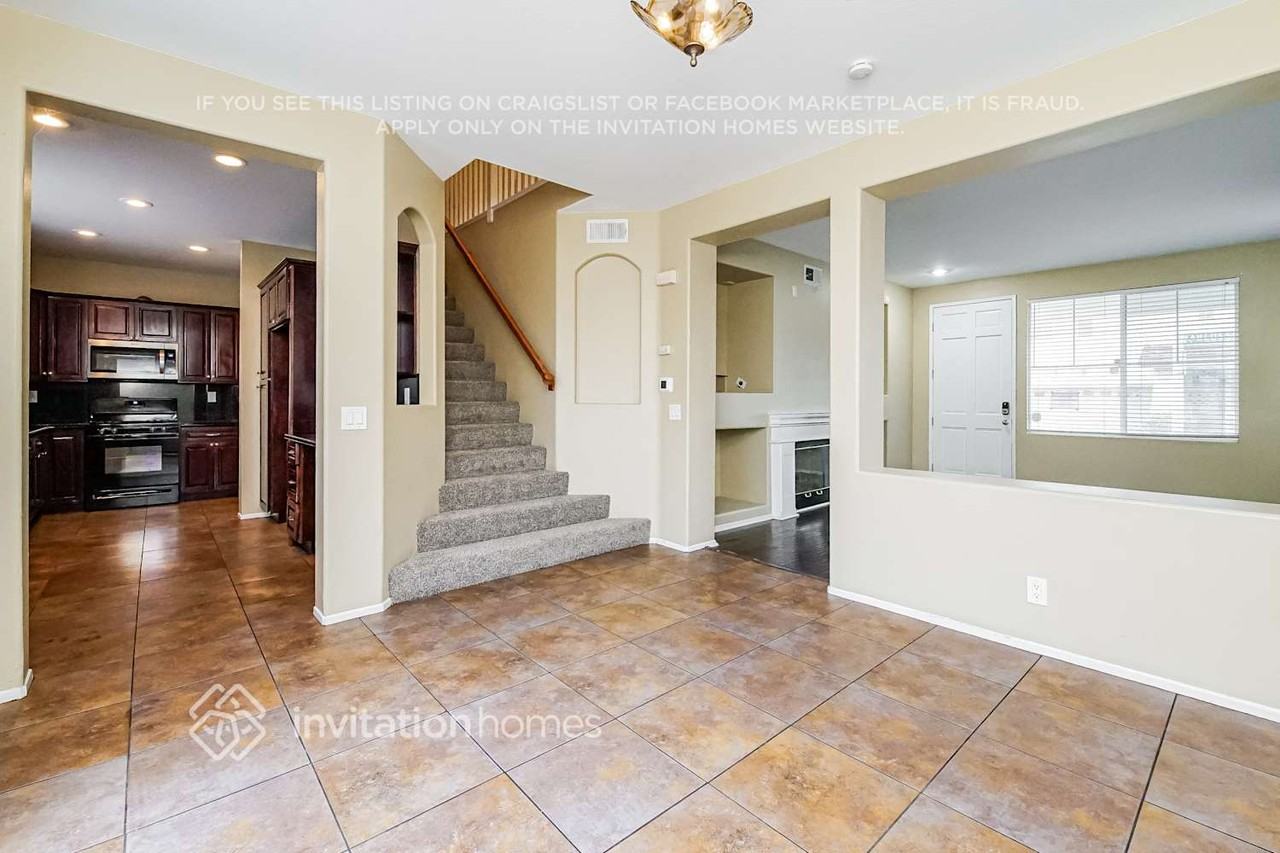 7215 Blossom Ct - Photo 7 of 18