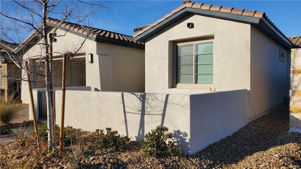 6 Sun Mirage Ave - Photo 5 of 50