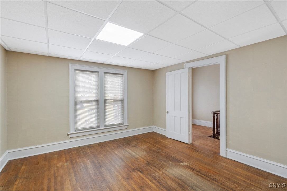 402 Oneida St - Photo 6 of 16