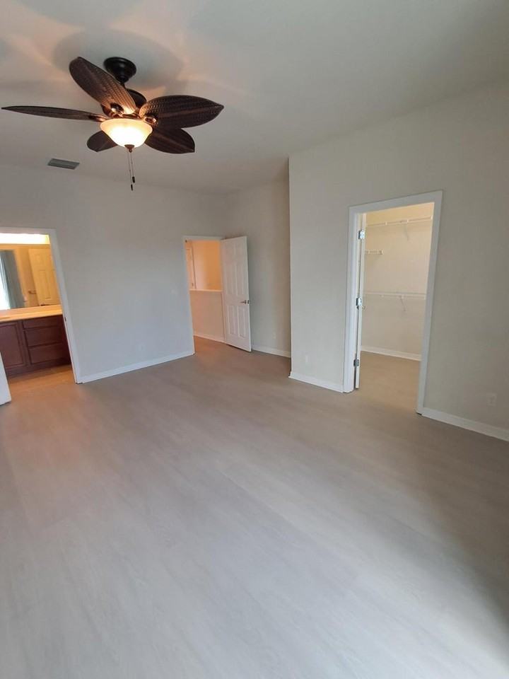 3254 South Caroline Drive - Photo 4 of 15