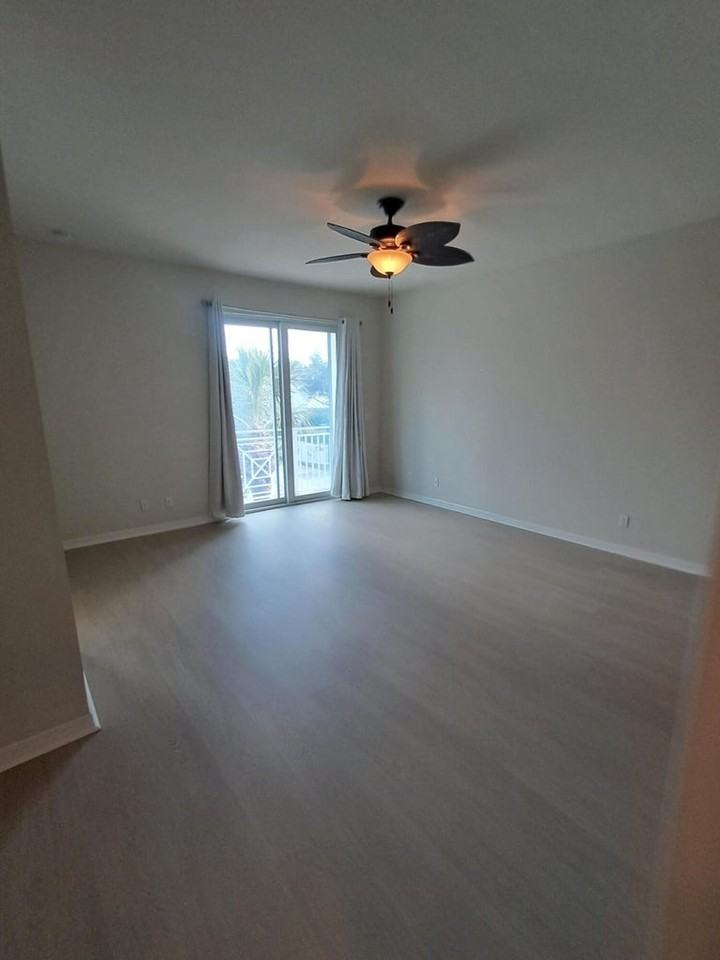 3254 South Caroline Drive - Photo 5 of 15