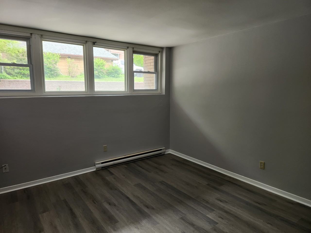 Summerhill Terrace - Photo 2 of 9